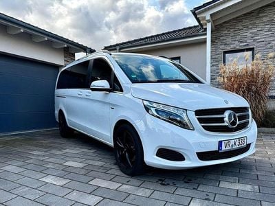 Gebraucht Mercedes V250 Avantgarde Edition 190 PS (139 kW) 2016 Weiß Van / Kleinbus