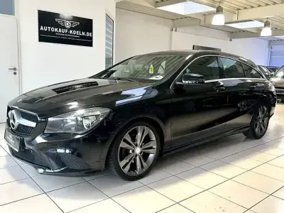Brugt Mercedes CLA200 136 HK (100 kW) 2015 Sort Sedan