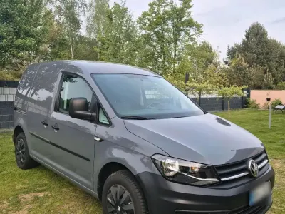 Gebraucht VW Caddy 102 PS (75 kW) 2018 Grau Van / Kleinbus
