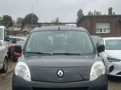 Schwarz Gebraucht 2012 Renault Kangoo Kombi | 5.300 € (Etwas zu teuer)
