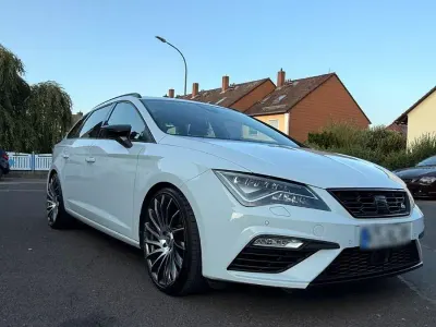 Gebraucht Seat Leon ST FR 179 PS (131 kW) 2017 Weiß Kombi