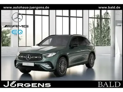 Usata Mercedes GLC300 AMG 269 CV (197 kW) 2024 Verde SUV