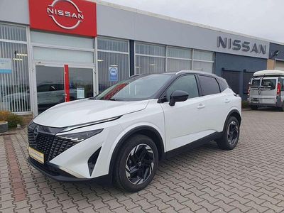 Gebraucht Nissan Qashqai N-Connecta 158 PS (116 kW) 2025 Pearl white/black SUV