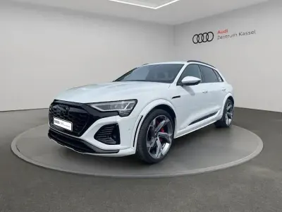 Gebraucht Audi SQ8 e-tron Sport 369 kW (503 PS) 2023 Weiß SUV