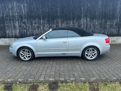 Gebraucht Audi Cabriolet Sport 231 PS (169 kW) 2002 Silber Cabrio