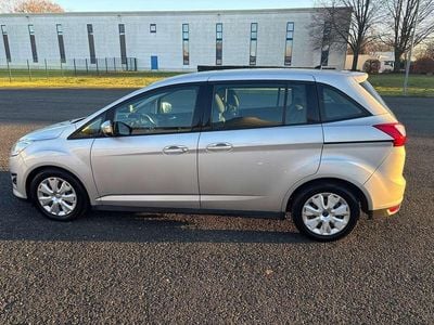 Gebraucht Ford Grand C-Max Trend 140 PS (102 kW) 2012 Silber Van / Kleinbus