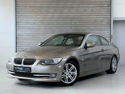 Gebraucht BMW 330 Sport Line 245 PS (180 kW) 2011 Platinbronze metallic Coupé