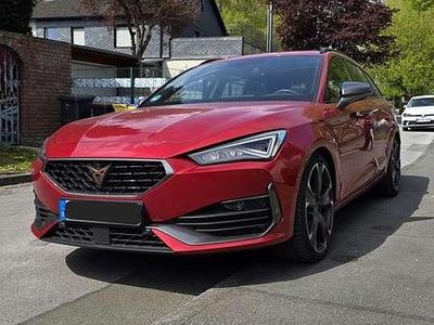 Second-hand Cupra Leon VZ 310 CP (228 kW) 2023 Roșu Break