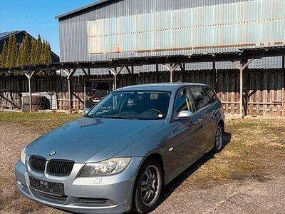 Gebraucht BMW 320 163 PS (119 kW) 2006 Andere farben Kombi