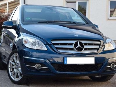 Mercedes B180
