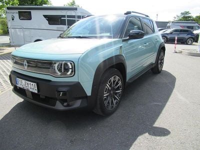 Second-hand Renault 4 E-Tech Iconic 77 kW (106 CP) 2025 Verde SUV