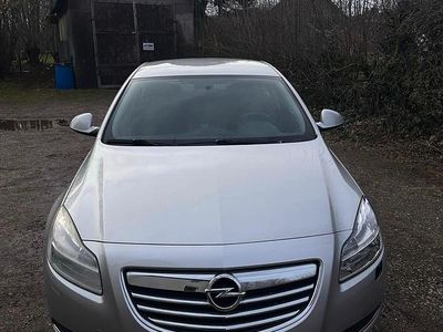 Usata Opel Insignia 160 CV (117 kW) 2010 Argento Berlina