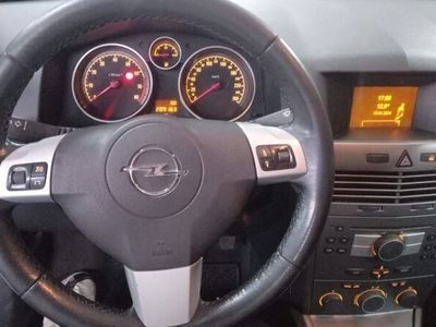 gebraucht Opel Astra 1.6 Twinport CATCH ME 77kW CATCH ME