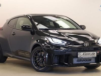 Schwarz Gebraucht 2024 Toyota Yaris Coupé | 57.999 € (Teuer)