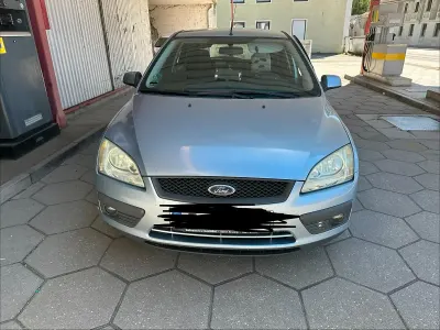 Usata Ford Focus 101 CV (74 kW) 2006 Blu Berlina