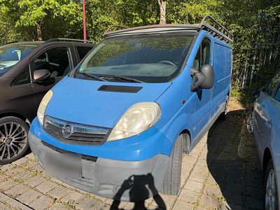 Second-hand Opel Vivaro 90 CP (66 kW) 2008 Albastru Monovolum