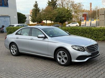 Usata Mercedes E220 194 CV (142 kW) 2017 Argento Berlina