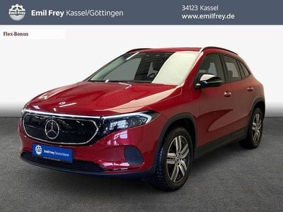 Gebraucht Mercedes EQA250+ Night 139 kW (190 PS) 2023 Rot SUV