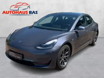 Gebraucht Tesla Model 3 Long Range AWD 350 kW (476 PS) 2019 Midnight silver Limousine
