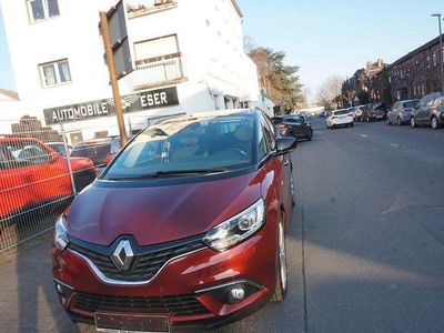 Gebraucht Renault Grand Scénic IV LIMITED Deluxe 140 PS (102 kW) 2019 Rot Van / Kleinbus