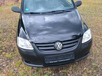 Gebraucht VW Fox 55 PS (40 kW) 2006 Schwarz Kleinwagen