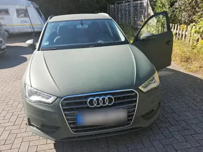 Gebraucht Audi A3 122 PS (89 kW) 2015 Grün Limousine
