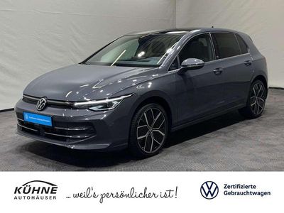 Grau Gebraucht 2024 VW Golf Style Limousine | 32.270 € (Teuer)