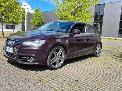 Gebraucht Audi A1 Sport 90 PS (66 kW) 2013 Rot Kleinwagen
