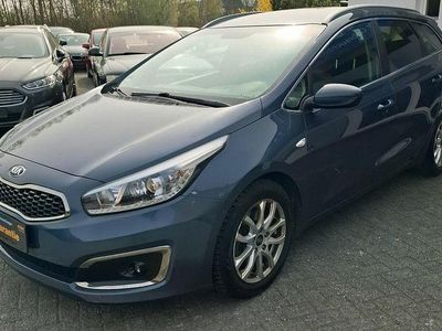 Second-hand Kia Ceed 136 CP (100 kW) 2018 Albastru Hatchback