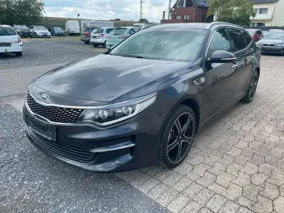 Gebraucht Kia Optima Vision 141 PS (103 kW) 2017 Schwarz Kombi