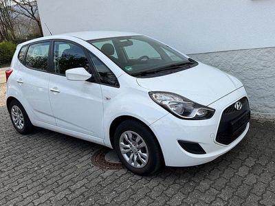 Gebraucht Hyundai ix20 Classic 90 PS (66 kW) 2015 Polar white Kleinwagen