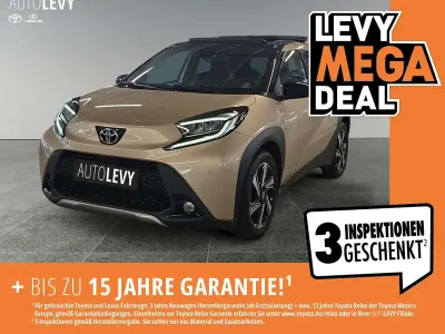 Gebraucht Toyota Aygo X 72 PS (52 kW) 2022 Beige SUV