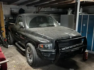 Gebraucht Dodge Ram 230 PS (169 kW) 1996 Schwarz Pickup