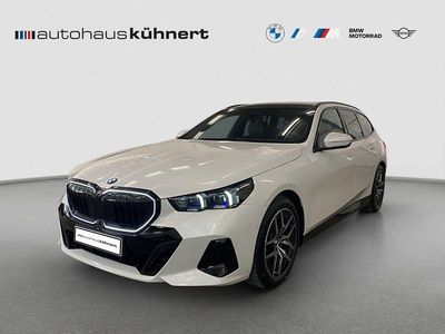 Neu BMW 520 M Sport 197 PS (144 kW) 2025 Weiß Kombi