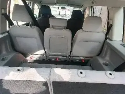 Gebraucht VW Touran 140 PS (102 kW) 2010 Silber Van / Kleinbus