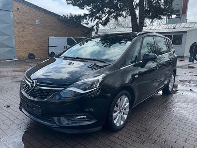 Gebraucht Opel Zafira Innovation 136 PS (100 kW) 2019 Schwarz Van / Kleinbus