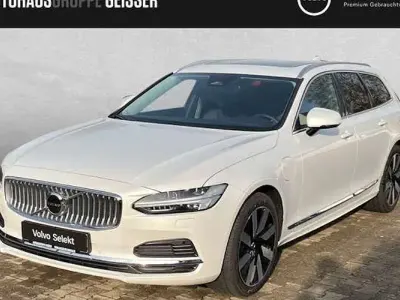 Second-hand Volvo V90 Plus 350 CP (257 kW) 2025 Alb Break