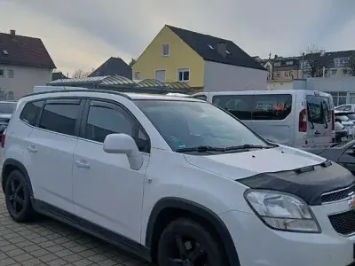 Second-hand Chevrolet Orlando LTZ 163 CP (119 kW) 2013 Alb Monovolum