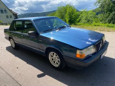 Gebraucht Volvo 740 155 PS (114 kW) 1990 Blau Limousine