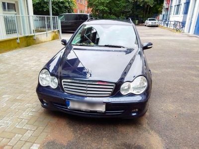 Mercedes C220