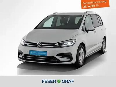 Pure white Gebraucht 2025 VW Touran Van / Kleinbus | 33.440 € (Guter Preis)