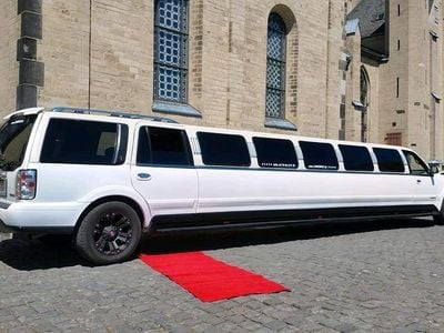 Weiß Gebraucht 1998 Lincoln Navigator SUV | 13.500 €