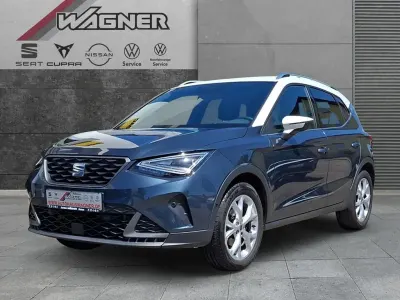 Gebraucht Seat Arona FR 110 PS (80 kW) 2022 Grau SUV