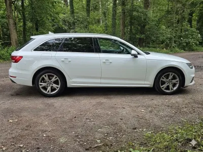 Gebraucht Audi A4 Design 150 PS (110 kW) 2017 Weiß Kombi