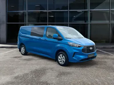 Neu Ford Transit Custom Limited 170 PS (125 kW) 2025 Blau Limousine