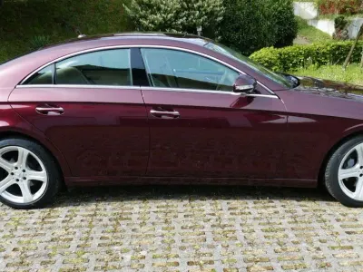 Używany Mercedes CLS350 292 KM (214 kW) 2008 Czerwony Coupe