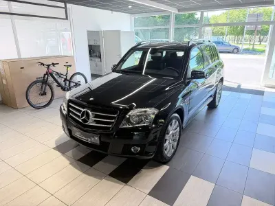 Używany Mercedes GLK220 170 KM (125 kW) 2010 Czarny SUV