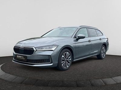 Usata Skoda Superb Selection 265 CV (194 kW) 2025 Grigio Station wagon