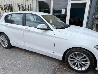 Gebraucht BMW 116 2015 Weiß Kleinwagen