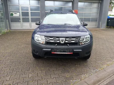 Second-hand Dacia Duster Celebration 105 CP (77 kW) 2015 SUV